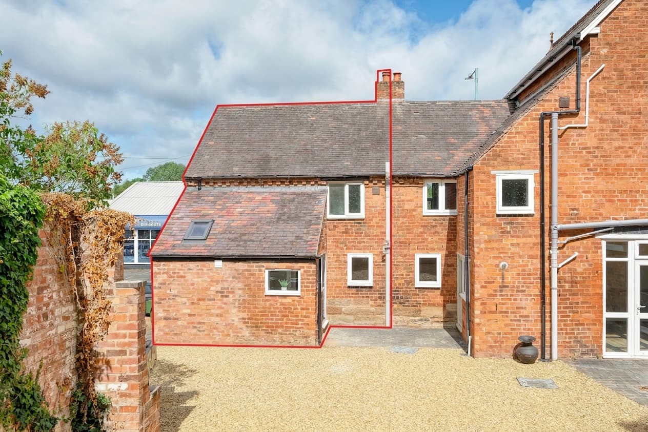 Worcester Road, Bromsgrove, Bromsgrove, B61 7HN