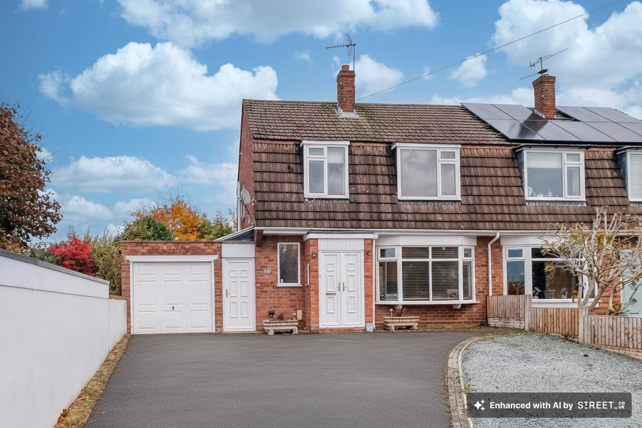 Planks Lane, Wombourne, Wolverhampton, Wolverhampton, WV5 8DU