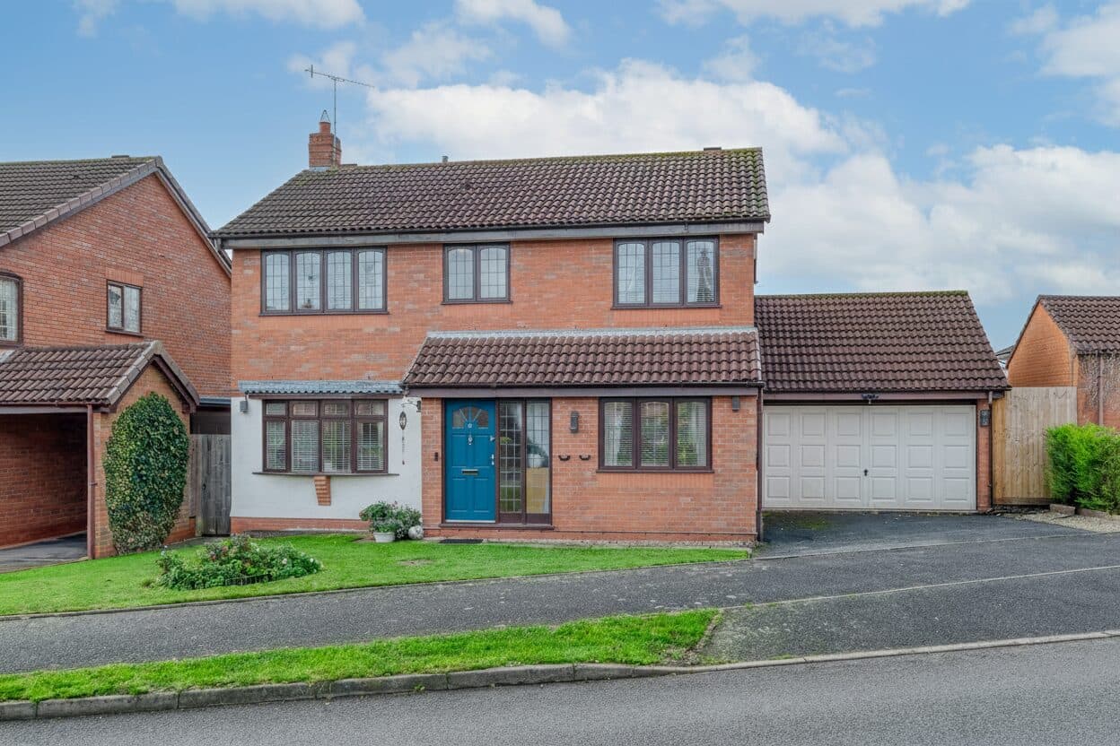 Meadowvale Road, Lickey End, Bromsgrove, Bromsgrove, B60 1JY