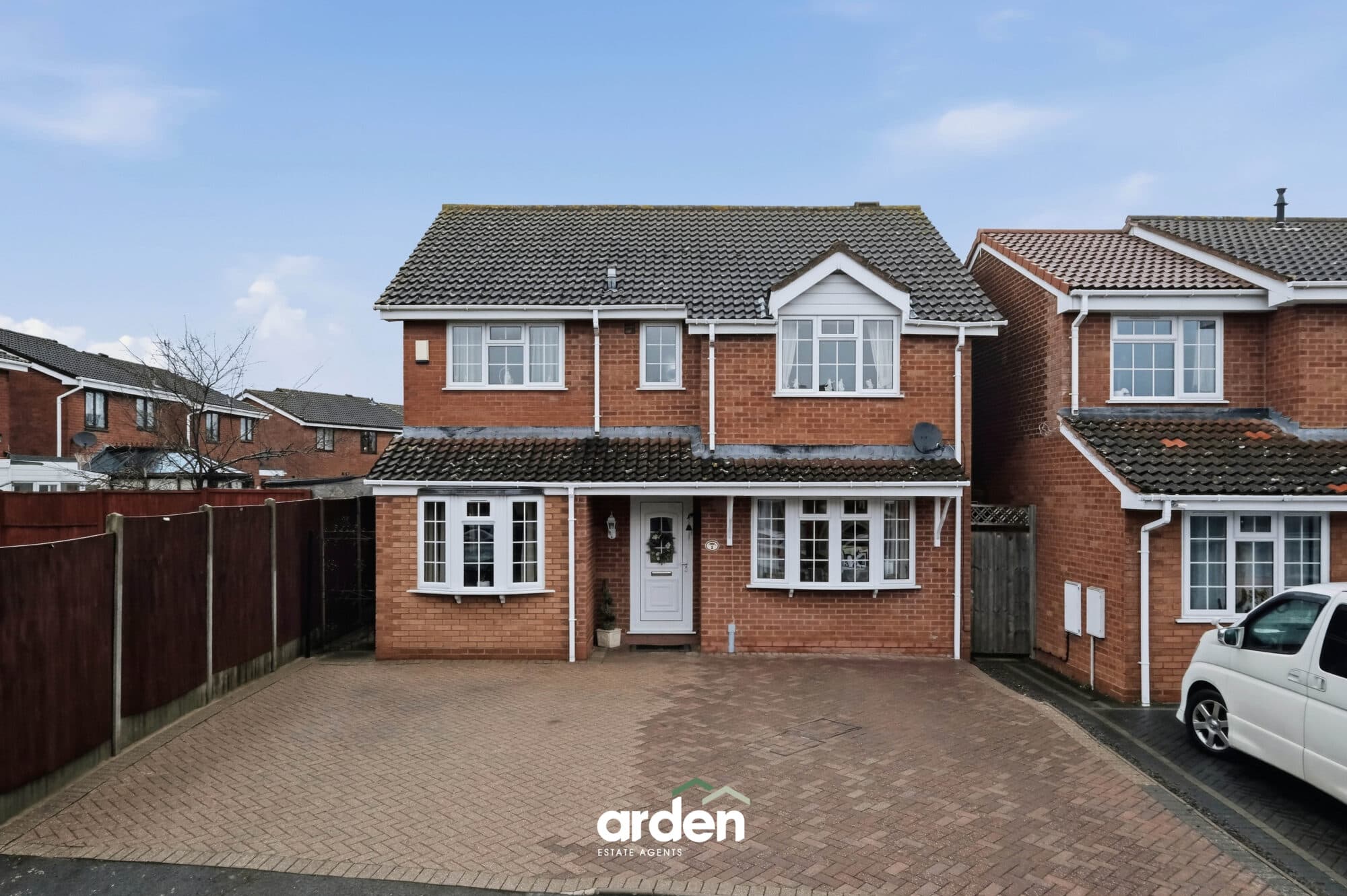 Low Fold Close, Worcester, Worcester, WR2 5UE