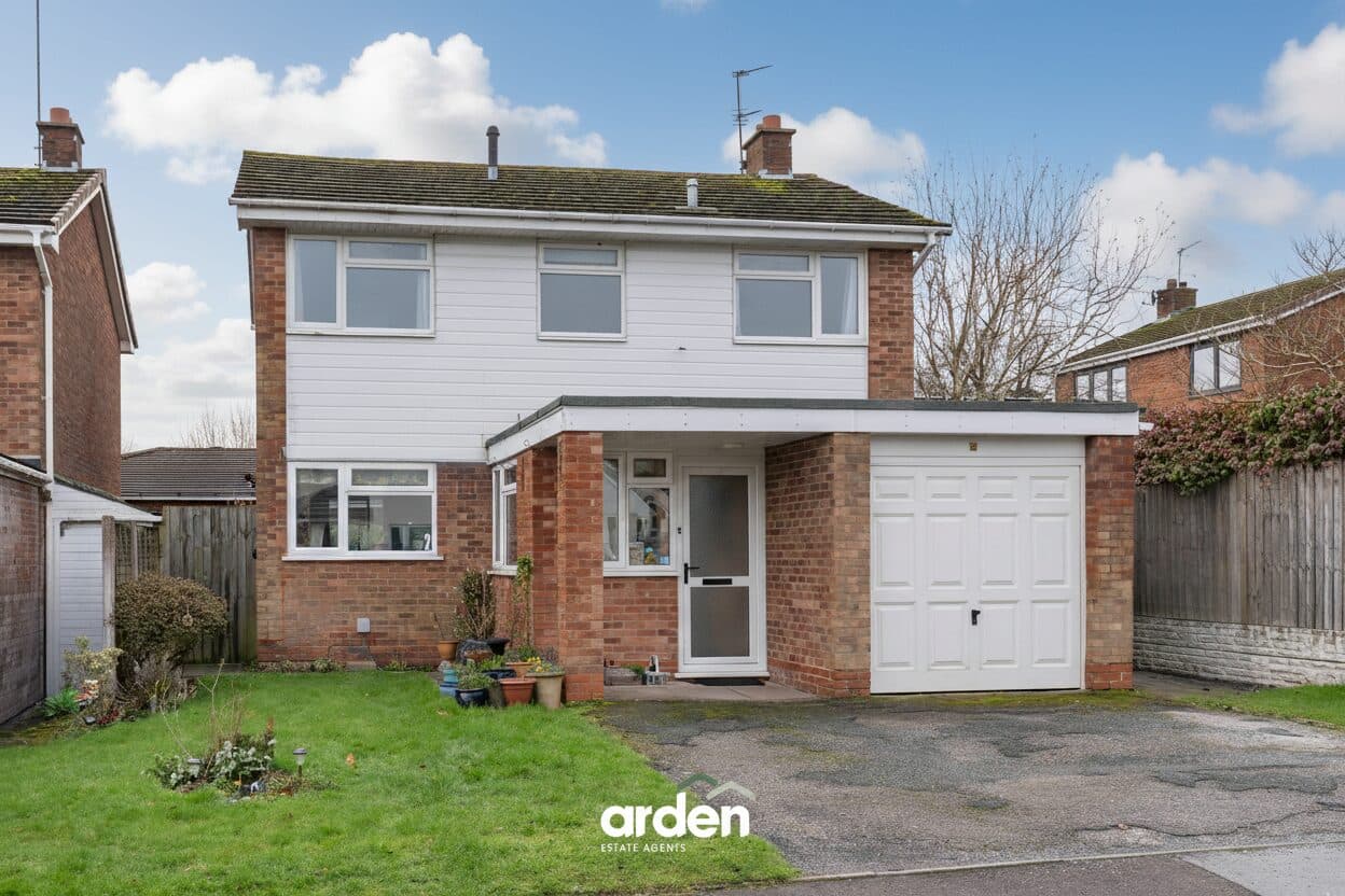Poplar Drive, Barnt Green, Birmingham, Birmingham, B45 8NQ