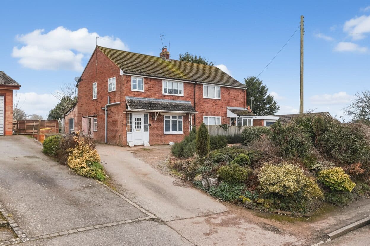 Lower Cladswell Lane, Cookhill, Alcester, Alcester, B49 5JY
