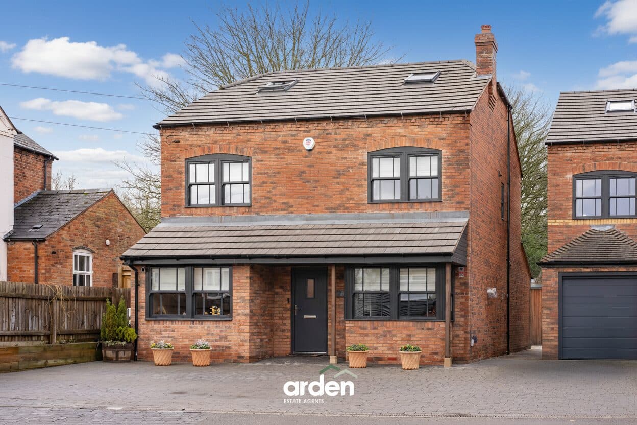 Hunter House, 75a Linthurst Newtown, Blackwell, Bromsgrove, Bromsgrove, B60 1BS