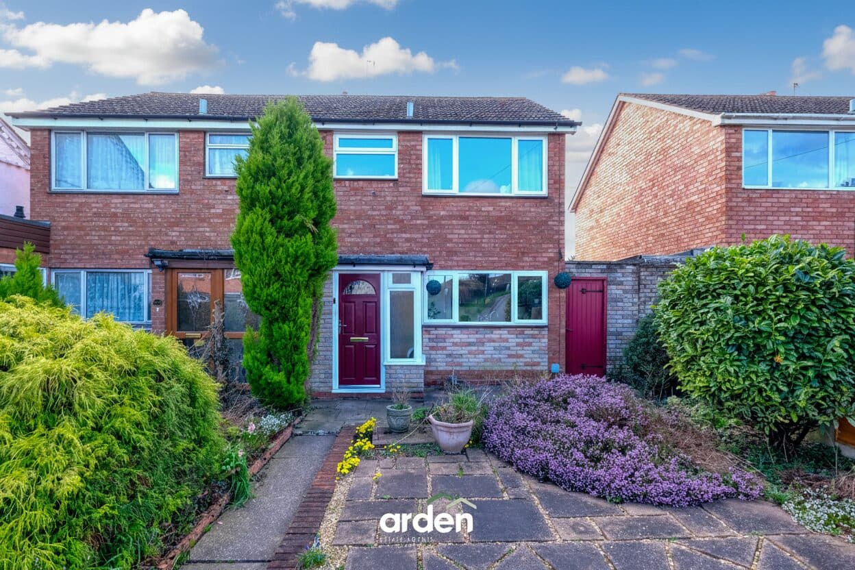 107a Stourbridge Road, Bromsgrove, Worcestershire, B61 0AL