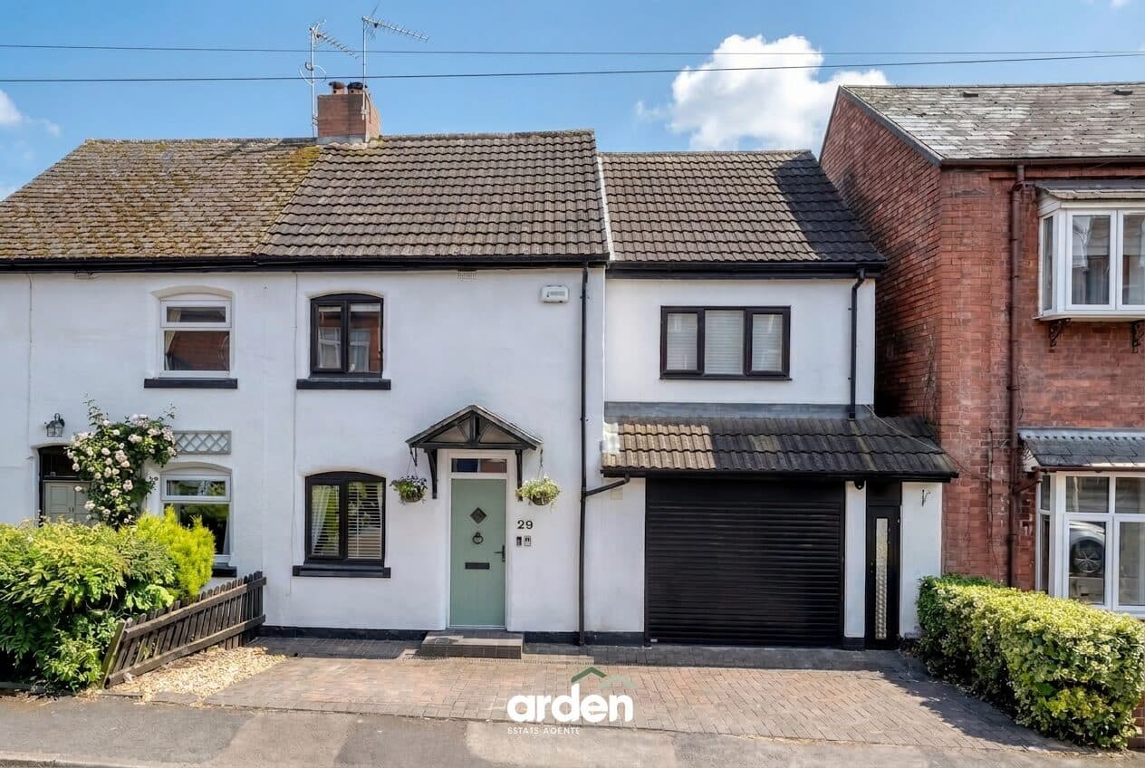 Carlyle Road, Bromsgrove, Bromsgrove, B60 2PN