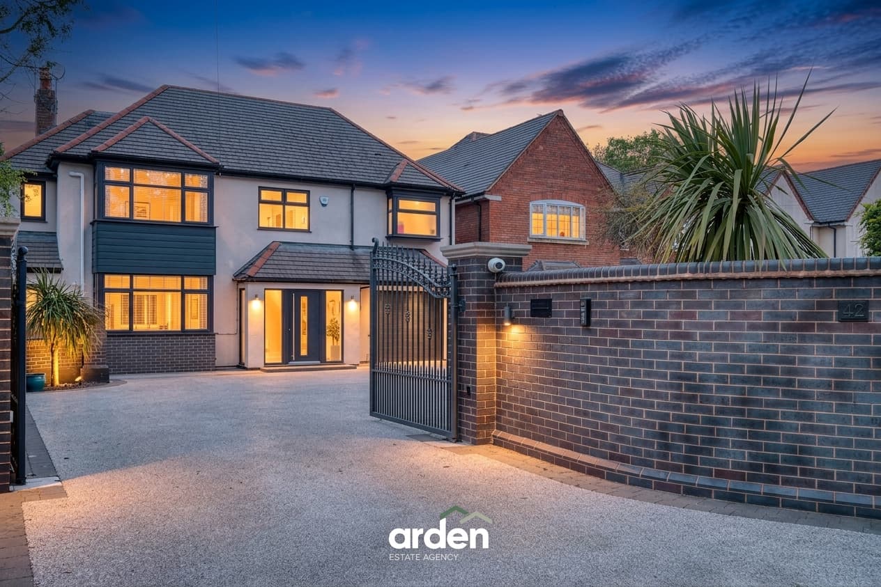 Fulford Hall Road, Tidbury Green, B90