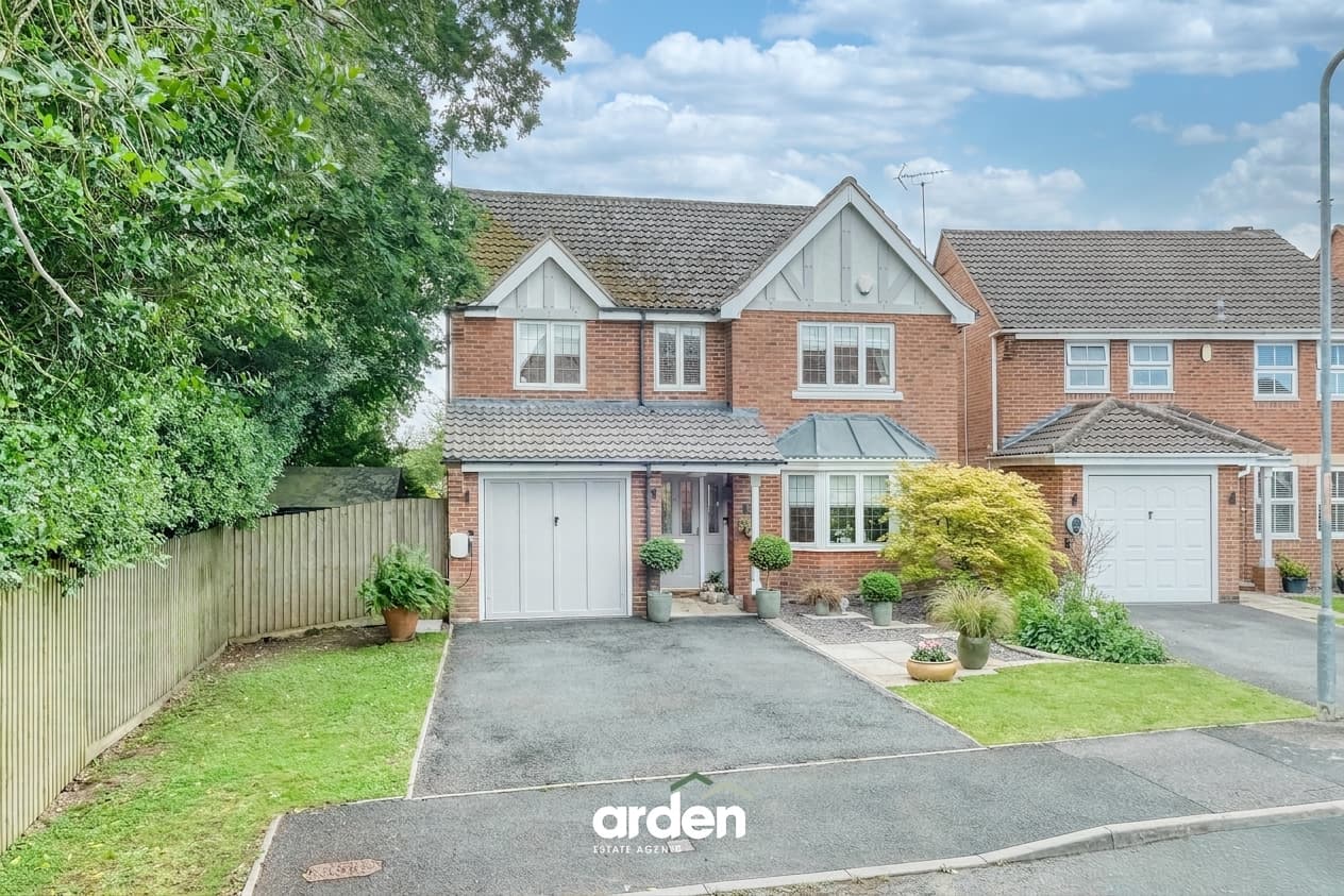 Great Hockings Lane, Webheath, Redditch, Redditch, B97 5WL
