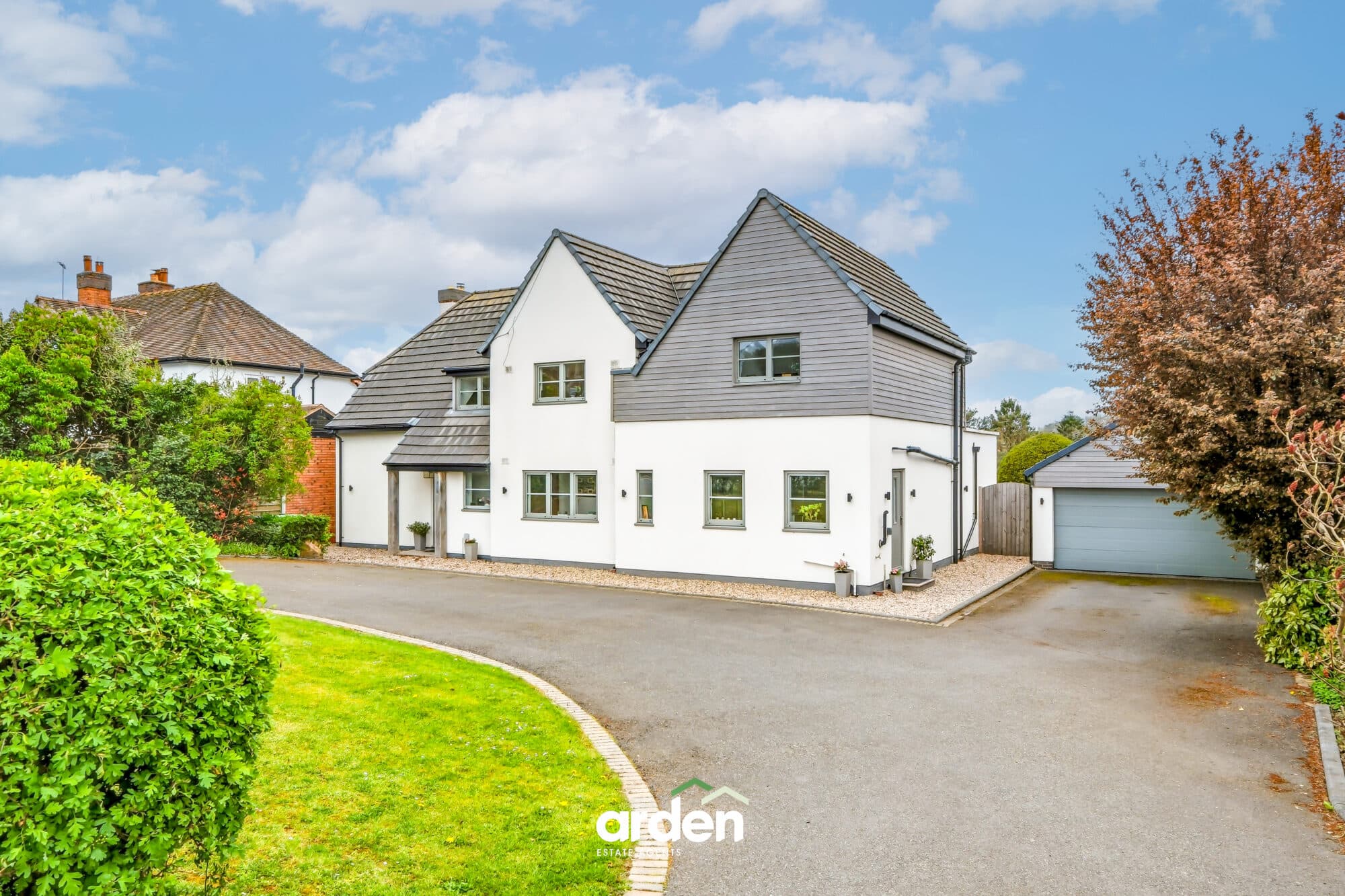 Birmingham Road, Redditch, B97
