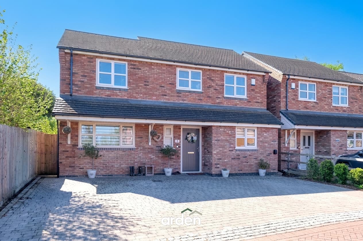 Orchard Gardens Shaw Lane, Stoke Prior, Bromsgrove, Bromsgrove, B60 4GB