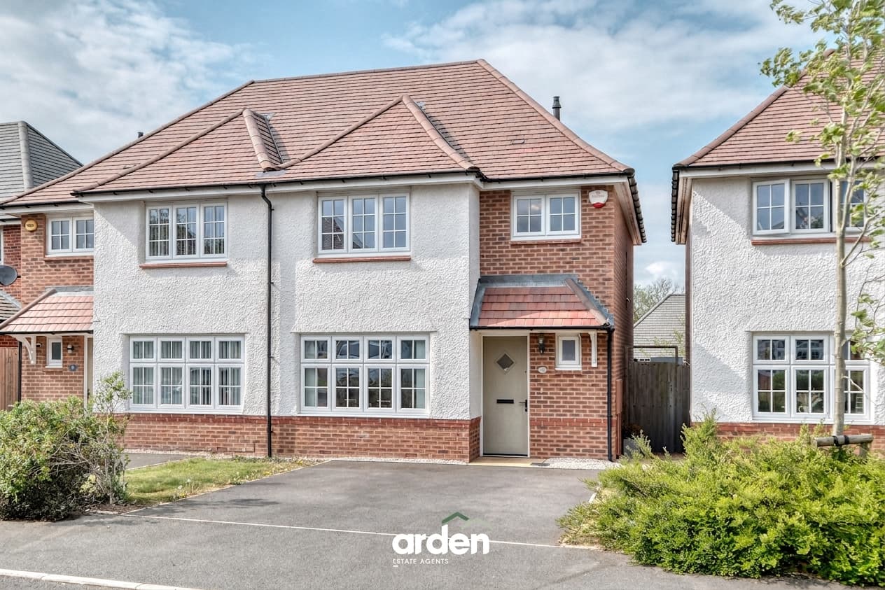 Fairfield Drive, Webheath, Redditch, Redditch, B97 5QF