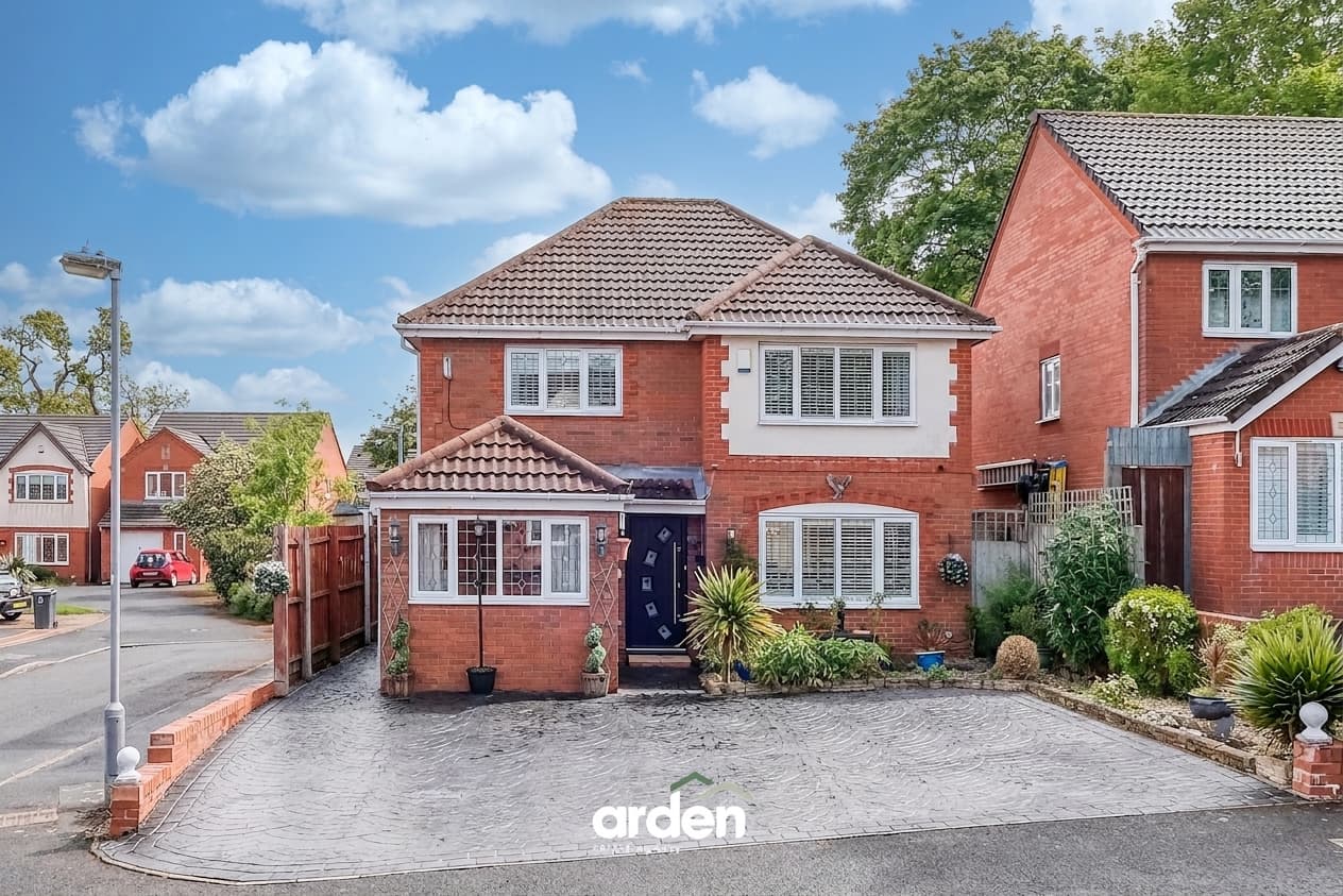 Lime Tree Grove, Birmingham, Birmingham, B31 3DF