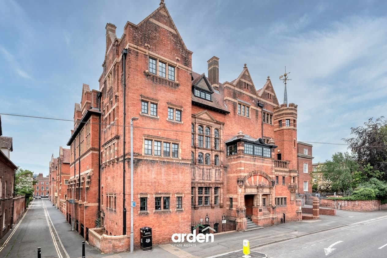 Apartment 19, Victoria Institute Sansome Walk, Worcester, Worcester, WR1 1DF