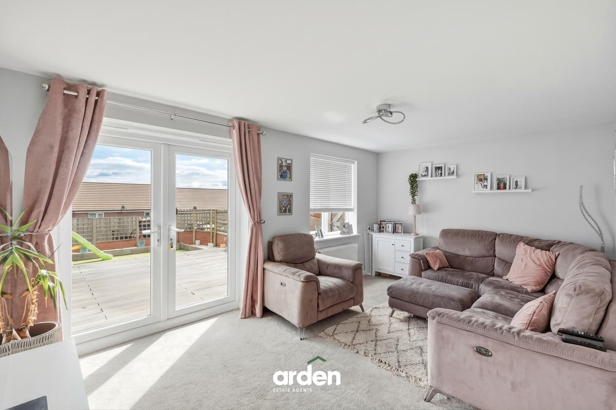 Hawling Street, Redditch, B97