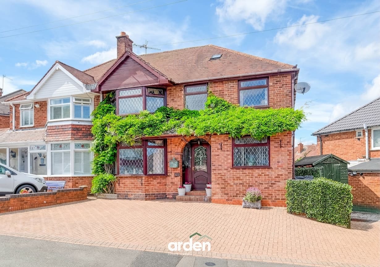Loynells Road, Rednal, Birmingham, Birmingham, B45 9NT
