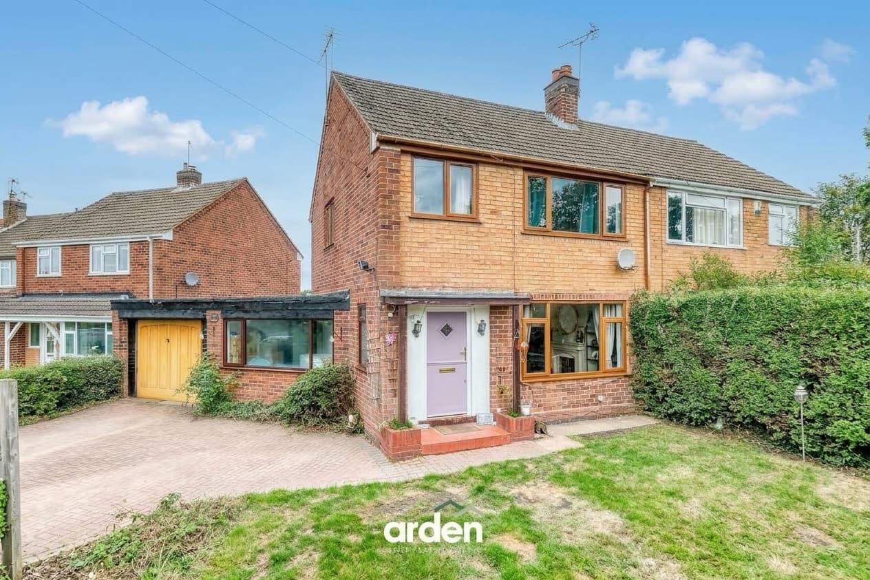 Church Road, Webheath, B97
