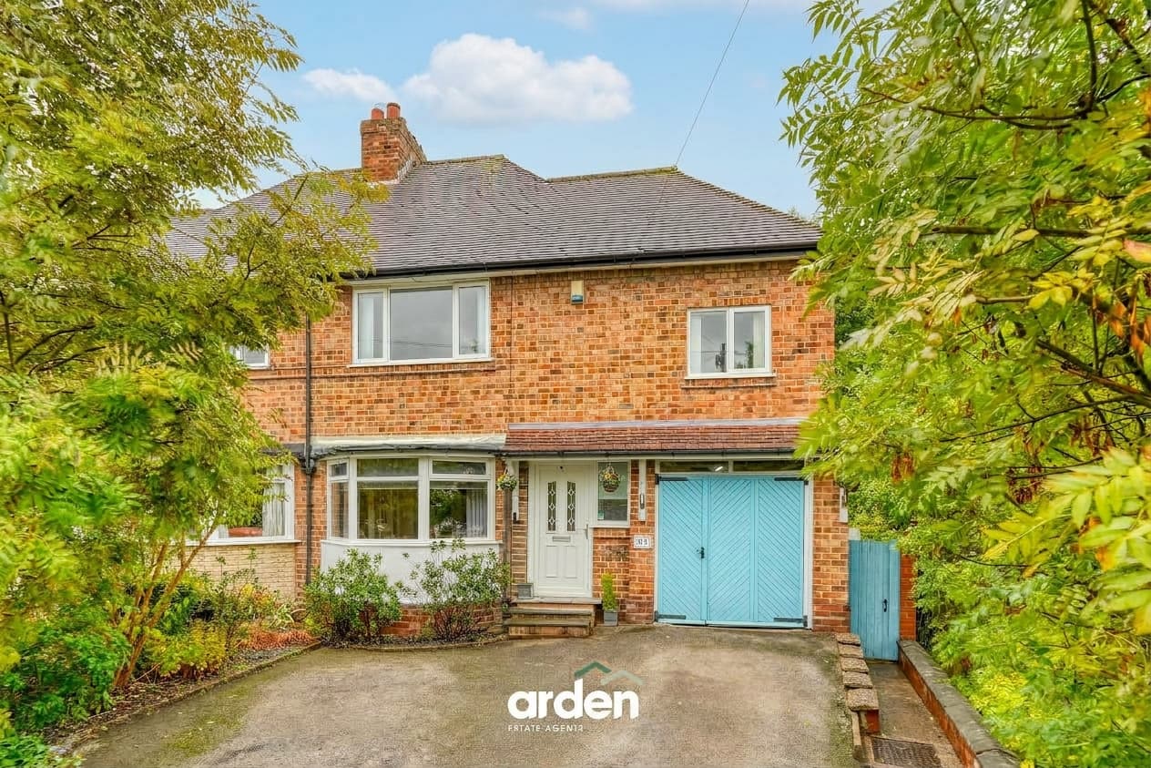 Castle Lane, Solihull, B92