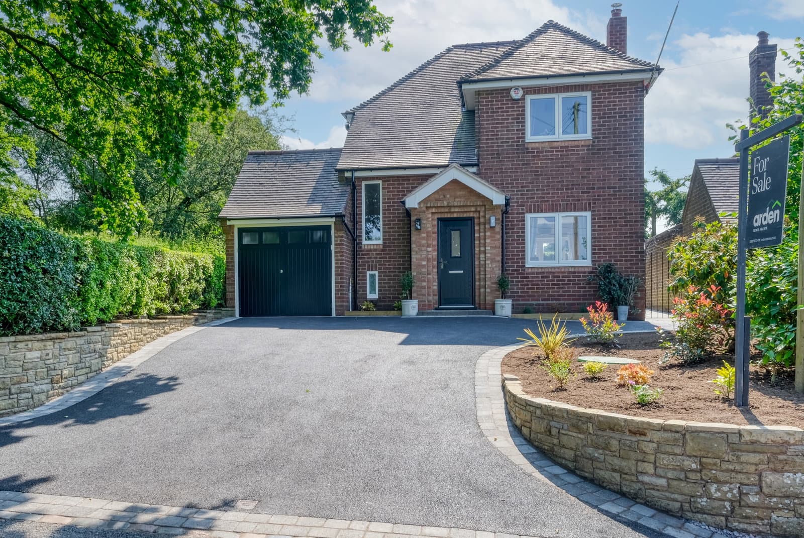 Crompton House, Green Lane, Romsley, Halesowen, B62 0HB