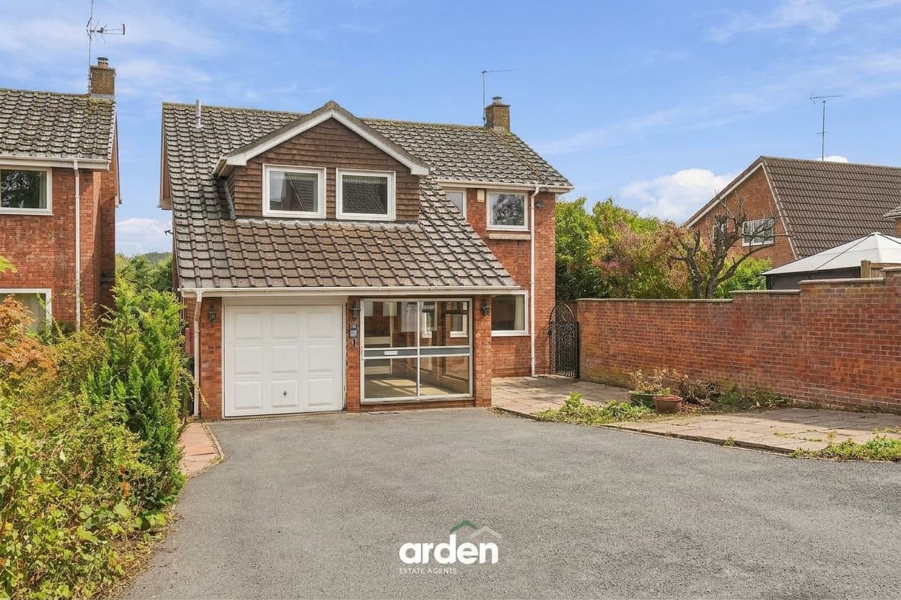 Kimberley Close, Redditch, B98