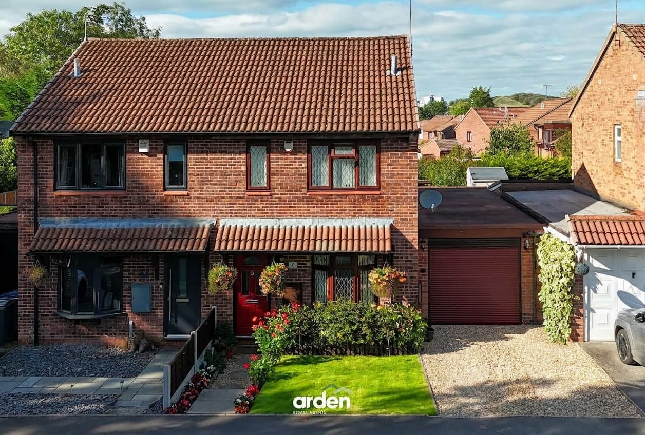 Peakman Close, Rednal, B45
