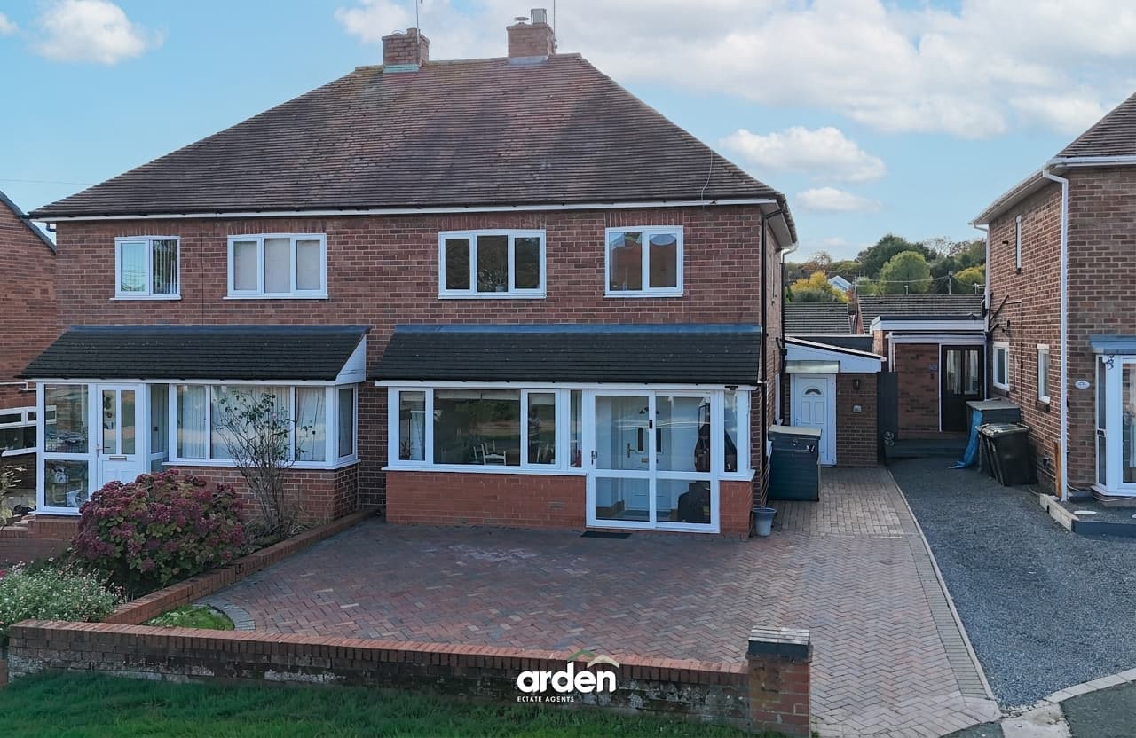 Housman Close, Bromsgrove, B60