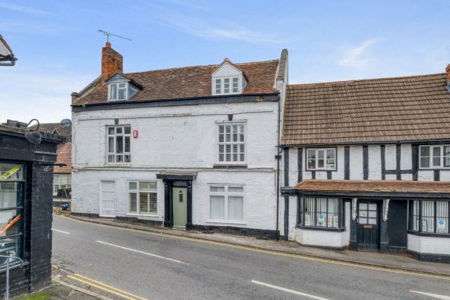 The Square, Alvechurch